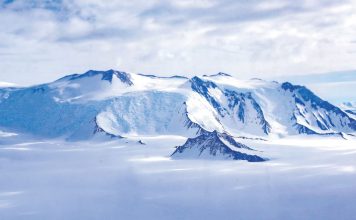 Antarctica structures