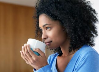 The Benefits and Risks of Caffeine Consumption: Understanding the Effects on Your Health