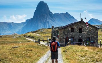 The Best Places for Hiking: The Science and Beauty of Nature Trails