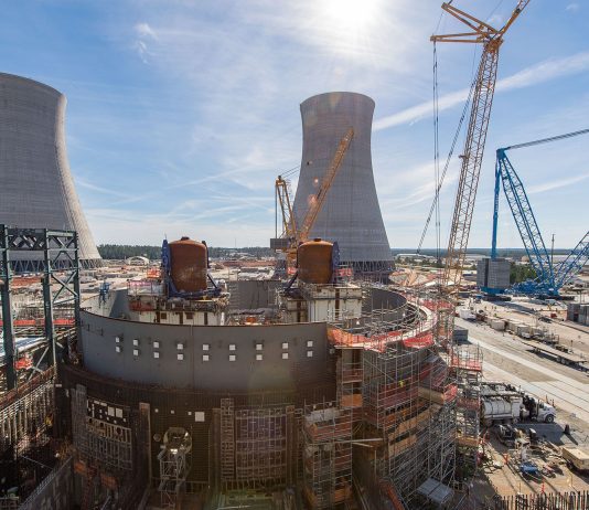 Build nuclear reactors new energy