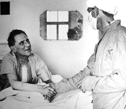 Christiaan Barnard: The Surgeon Who Performed the First Heart Transplant