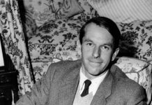 Frederick Sanger: The Biochemist Who Developed DNA Sequencing Techniques