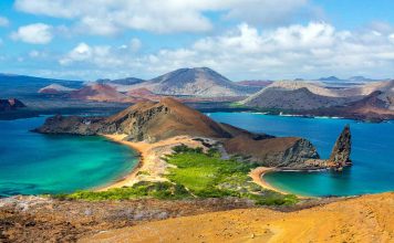 The Wonders of the Galapagos Islands: A Scientific Adventure