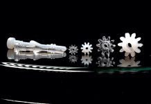 Glass molded glass like plastic could revolutionize manufacturing