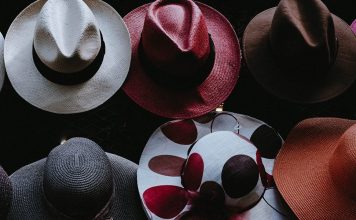 The Fascinating History of Hats: From Symbolic Accessory to Fashion Statement