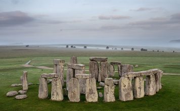 The Science and History of Stonehenge: Understanding the Mystery of the Megaliths