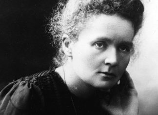 Marie Curie: The Pioneer of Radioactivity and the First Woman to Win a Nobel Prize