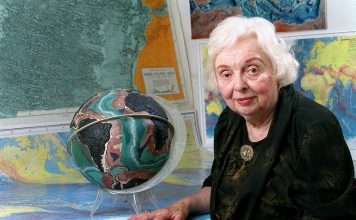 Marie Tharp: The Oceanographer Who Mapped the Ocean Floor