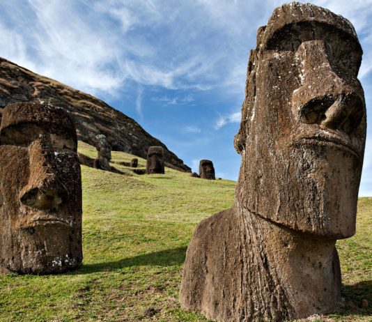 The Mysterious Origins of Easter Island: How the Moai Statues Were Built and Why