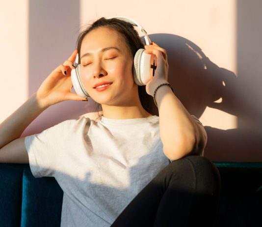The Power of Music: How Music Therapy Can Improve Mental and Physical Health