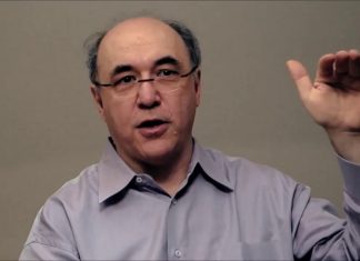 Stephen Wolfram: The Mathematician Who Developed the Wolfram Language and the Wolfram Alpha Search Engine